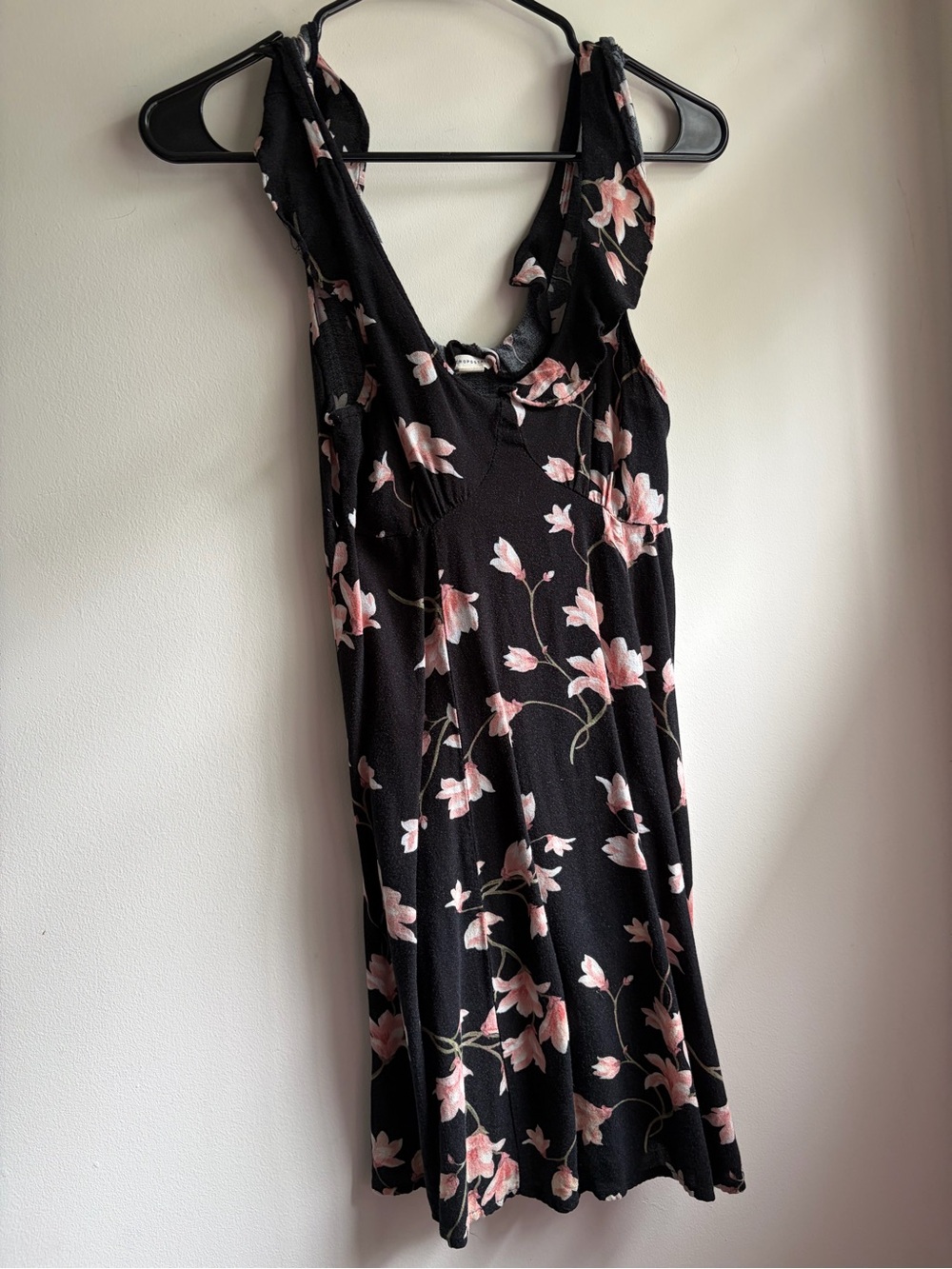 Aeropostale Y2K Floral Black Pink Dress Ruffle Flutter Sleeve Cottagecore